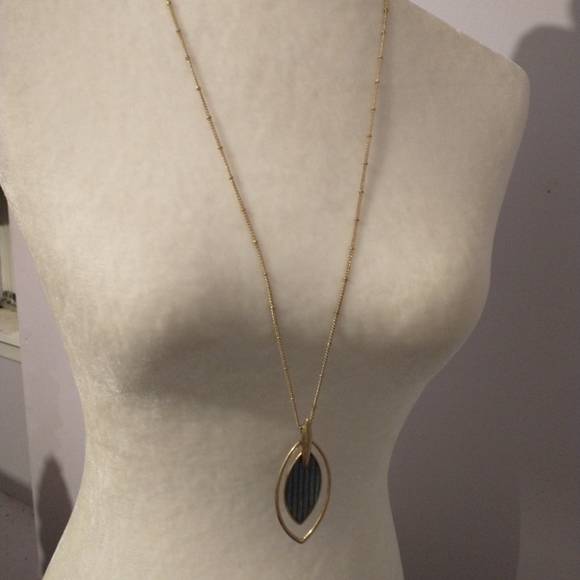 Necklace - Picture 1 of 5